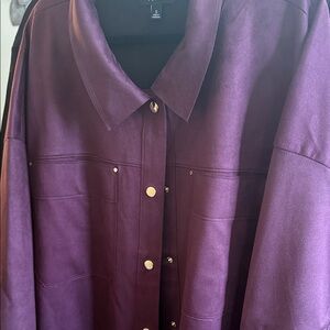 Beautiful burgandy wine colored suede like Shacket 36” long. Torrid. NWOT Sz 5